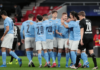 Para pemain Manchester City merayakan gol pembuka dari Kevin De Bruyne di menit ke-12 dalam kemenangan 2-0 atas Borussia Moenchengladbach pada babak 16 besar Liga Champions 2020/21. (Foto dari Uefa.com)