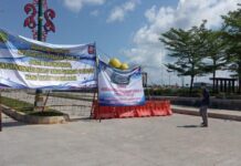 Foto suasana depan akses masuk Taman Bermain Gurindam 12 di Tanjungpinang yang telah ditutup sementara, Selasa (25/5/2021)