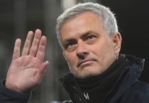Jose Mourinho telah ditunjuk sebagai pelatih AS Roma untuk musim 2021/22. Ini adalah periode keduanya di Serie A Italia, setelah sebelumnya sukses besar bersama Inter Milan. (Foto dari Sky Sports)