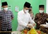 akil Wali Kota Batam, Amsakar Achmad, meresmikan Masjid Mohammed Rafi Al-Muttaqin di Perumahan Cipta Multiland, Tanjung Riau, Sekupang, Jumat (13/8/2021).