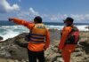 Tim Rescue dari Pos Basarnas Gunungkidul yang di lengkapi dengan peralatan water rescue untuk bergabung dengan SAR Gabungan yang sudah berada dilokasi kejadian.