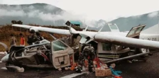 Pesawat cargo Smart Air kecelakaan di Ilaga, Kabupaten Puncak, Papua, Senin (25/10). Foto: ANTARA/HO/pihak ketiga