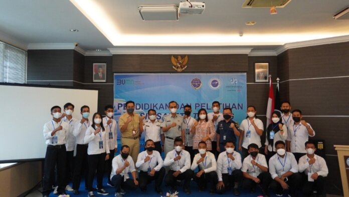 PT Jasa Raharja Cabang Kepulauan Riau Melaksanakan Pembukaan Program Diklat Basic Safety Training Bagi Nakhoda dan ABK Tahun 2021