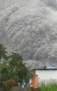 Foto tangkapan video Gunung Semeru (Foto: Istimewa)