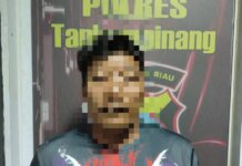 Udin, pelaku pencabulan usai ditangkap Tim Jatanras Satreskrim Polres Tanjungpinang, Senin (27/12/2021) kemarin