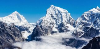 Gletser Himalaya Mencair Makin Cepat Karena Pemanasan Global Foto: (iStock)