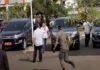 Oknum ASN di Ketapang Kalbar melemparkan bom molotov ke pendopo Bupati Sumber : VIVA