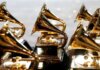 Nominasi untuk Grammy 2022 diumumkan pada bulan November, dengan pianis dan pemimpin band Jon Batiste memimpin nominasi [File: Carlo Allegri/Reuters]