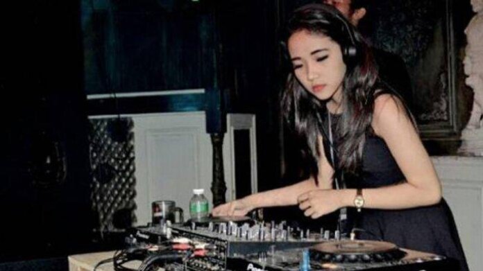 DJ Indah Cleo