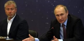 Abramovich dan Putin dalam satu acara pada 2016. (Getty Images)