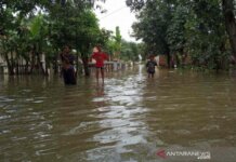 Foto Banjir di Cirebon