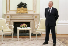Presiden Rusia Vladimir Putin. Negara-negara G7 berusaha untuk meningkatkan tekanan ekonomi terhadap Putin. (Foto: Mikhail Klimentyev/AP via Guardian)