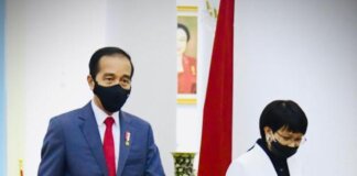 Menlu Retno Marsudi mendampingi Presiden Jokowi untuk hadir dalam World Economic Forum (WEF) 2020 secara virtual dari Istana Kepresidenan Bogor, Jawa Barat, Rabu, 25 November 2020. (Dok: Muchlis Jr - Biro Pers Sekretariat Presiden)