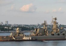Moskva, kapal utama Angkatan Laut Rusia di Laut Hitam, telah "rusak parah" oleh ledakan amunisi, kata media pemerintah. (AFP)