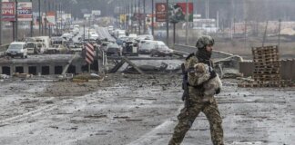 Ukraina telah mendapatkan kembali kendali atas "seluruh wilayah Kyiv" setelah pasukan Rusia mundur dari beberapa kota penting di dekat ibu kota Ukraina tersebut. Ilustrasi (REUTERS/STRINGER)