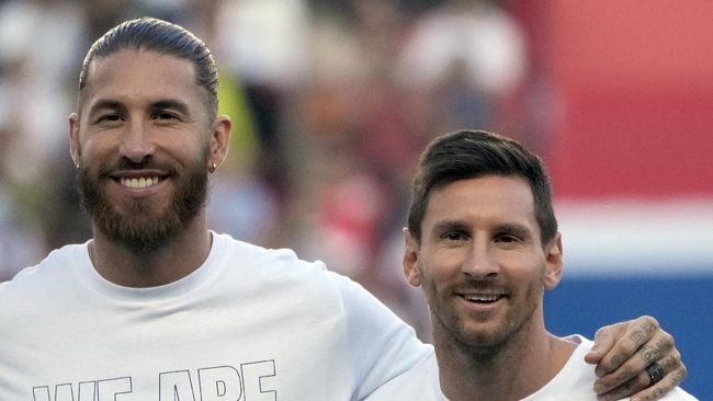 Viral Pemandangan Aneh Ramos Selebrasi Gol Cantik Messi di PSG