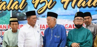 Gubernur Kepulauan Riau H Ansar Ahmad menghadiri acara halal bihalal sekaligus melepas jamaah calon haji