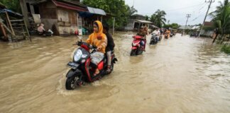 Badan Penanggulangan Bencana Aceh (BPBA) melaporkan bahwa banjir menerjang delapan desa di Aceh Tenggara akibat curah hujan tinggi pada Sabtu (14/5)
