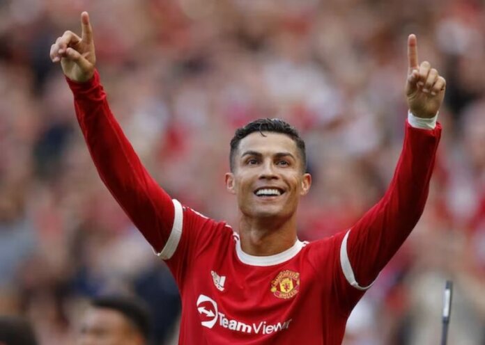 Cristiano Ronaldo dilaporkan akan tetap bersama Manchester United selama jendela transfer musim panas ini meskipun spekulasi luas seputar masa depannya.. (Sportsmole)