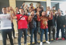 Kelompok NTT dan Kelompok Maluku didampingi bersama senior melakukan deklarasi damai di Polda DIY, Kamis 07/07/2022. Foto: Gaga Sallo