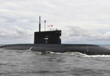 Ilustrasi. Rusia memiliki kapal selam baru yang diklaim sebagai terpanjang di dunia. (AFP/ALEXEY NIKOLSKY)