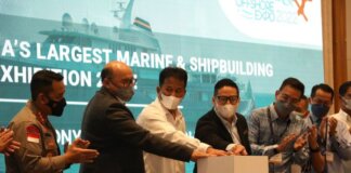 Kepala Badan Pengusahaan (BP) Batam Muhammad Rudi secara resmi membuka Pameran dan Forum Bisnis Kemaritiman “5th Indonesia Marine & Offshore Expo (IMOX) 2022” di Radisson Golf & Convention Center, Sukajadi, Rabu (3/8/2022).