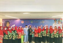 Ketua Tim Penggerak Pemberdayaan dan Kesejahteraan Keluarga (TP-PKK) Kota Kendari, Sri Lestari Sulkarnain, mengunjungi Dekranasda Kota Batam, Rabu (21/9/2022).