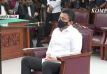 Ferdy Sambo di persidangan Pengadilan Negeri Jakarta Selatan (Tangkap layar YouTube KOMPASTV)