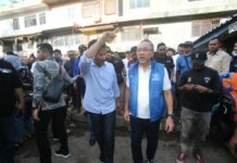 Wali Kota Batam Muhammad Rudi membersamai Menteri Perdagangan (Mendag) RI Zulkifli Hasan di Pasar Tos 3000, Jodoh, Batuampar.