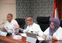 Pemerintah Kota Batam melakukan Koordinasi Persiapan Evalusi KLA Tahun 2023 serta Persiapan Audit Ruang Bermain Ramah Anak (RBRA) di Ruang Rapat Kantor Walikota Batam, Rabu (22/2/2023).