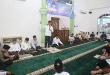 Rudi saat Safari Ramadhan di Masjid Baitul Hamdi Perumahan Buana Impian dan Masjid Dhiya’ul Jannah di Perumahan Buana Bukit Permata, Tembesi, Sagulung, Selasa (4/4/2023) malam.