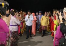 Wali Kota Batam, Muhammad Rudi menghadiri Peringatan Hari Raya Nyepi Tingkat Kota Batam Tahun 2023 di Pura Agung Amerta Bhuana Sei Ladi, Sekupang, Sabtu (6/5/2023)