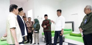 Wali Kota Batam, Muhammad Rudi menyambut rombongan Reses Komisi VIII DPR RI