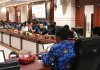 Pemerintah Kota Batam melalui Badan Kesatuan Bangsa dan Politik (Kesbangpol) Kota Batam menggelar Rapat Koordinasi Tim Kewaspadan Dini Pemerintah Daerah (TKDPD) dan Forum Kewaspadaan Dini Masyarakat (FKDM), di Kantor Wali Kota Batam, Rabu (17/5/2023).