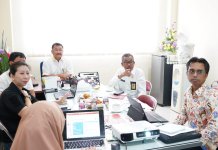 Sekretaris Daerah Kota memimpin rapat Pra Bulan Dana PMI Tahun 2023 di Gedung PMI Kota Batam, Jumat (25/08/2023).